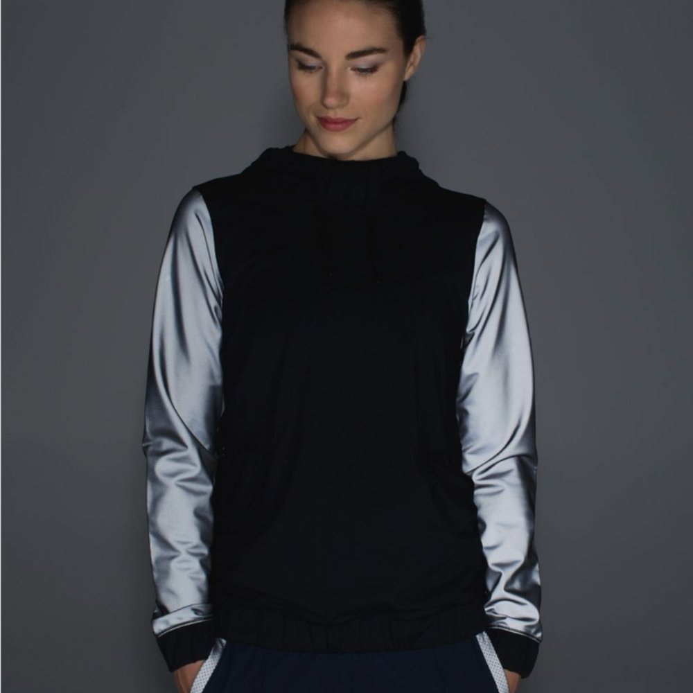 Lululemon Fleet Street Hoodie *Reflective
